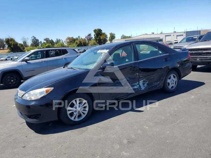 2004 Toyota CAMRY фото