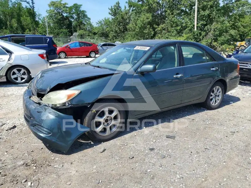 2004 Toyota CAMRY photo