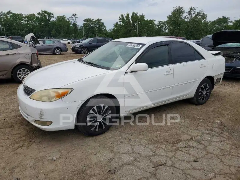 2004 Toyota CAMRY photo