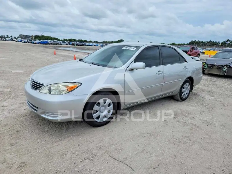 2004 Toyota CAMRY фото
