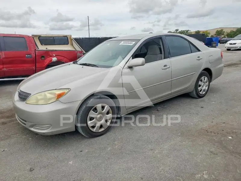 2004 Toyota CAMRY фото