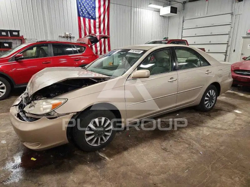 2004 Toyota CAMRY photo