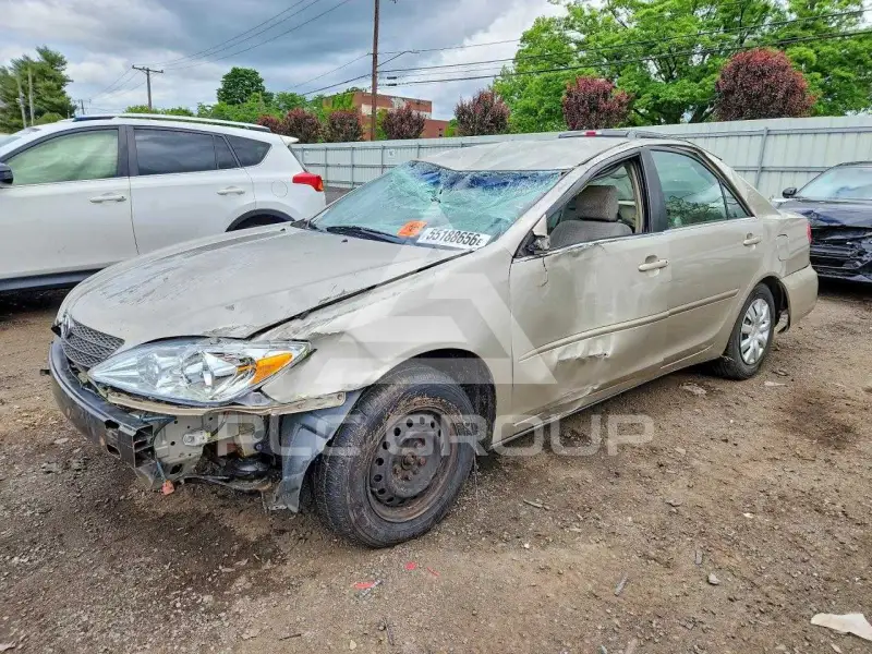 2004 Toyota CAMRY фото