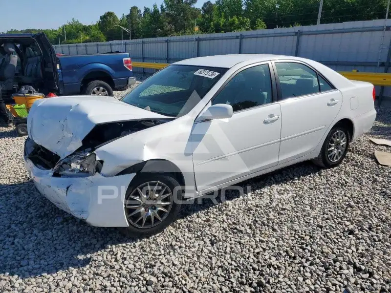2004 Toyota CAMRY фото