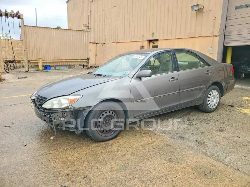 2004 Toyota CAMRY фото