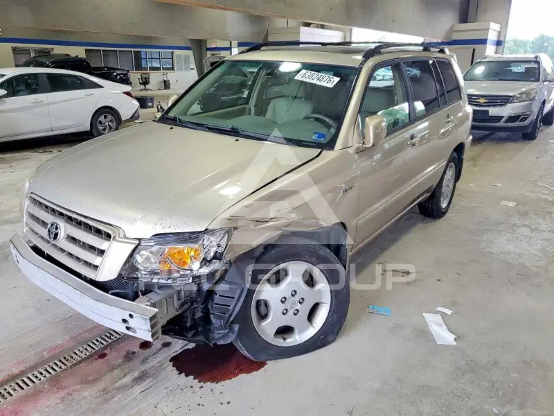 2004 Toyota Highlander фото