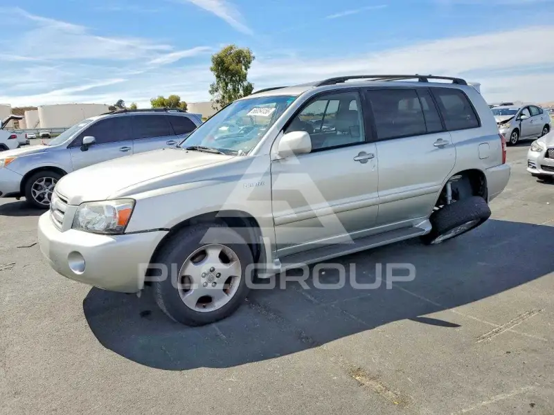 2004 Toyota Highlander фото