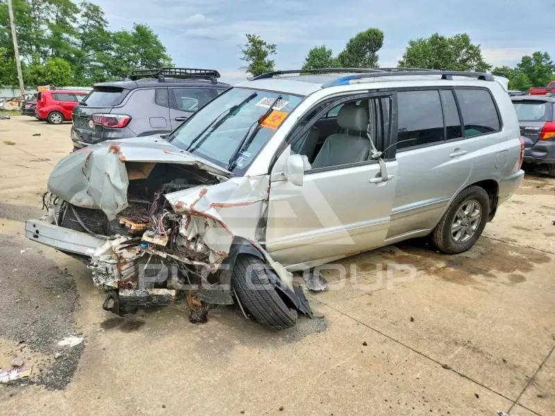 2004 Toyota Highlander фото