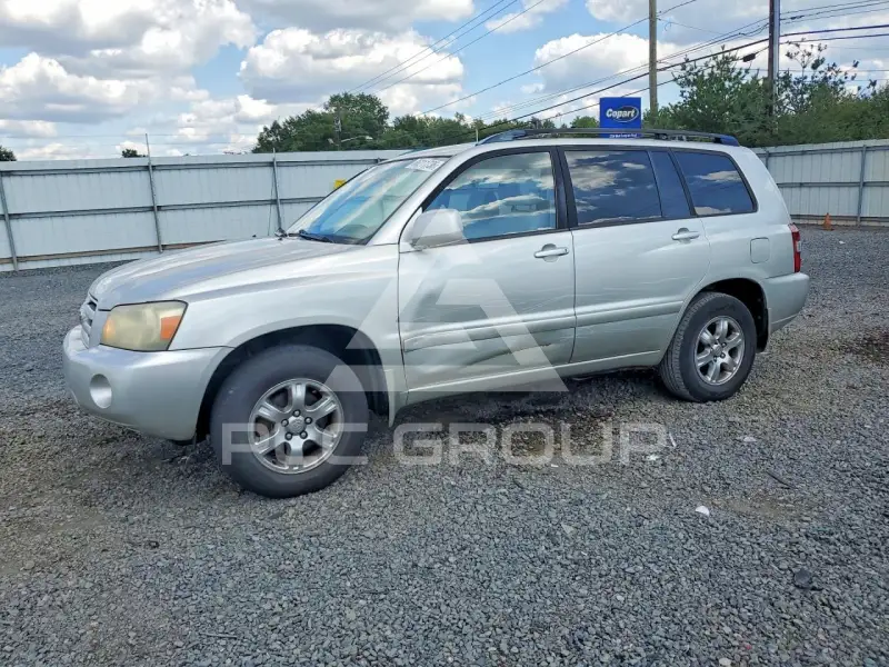 2004 Toyota Highlander фото