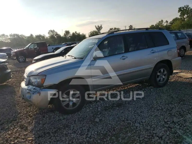 2004 Toyota Highlander фото