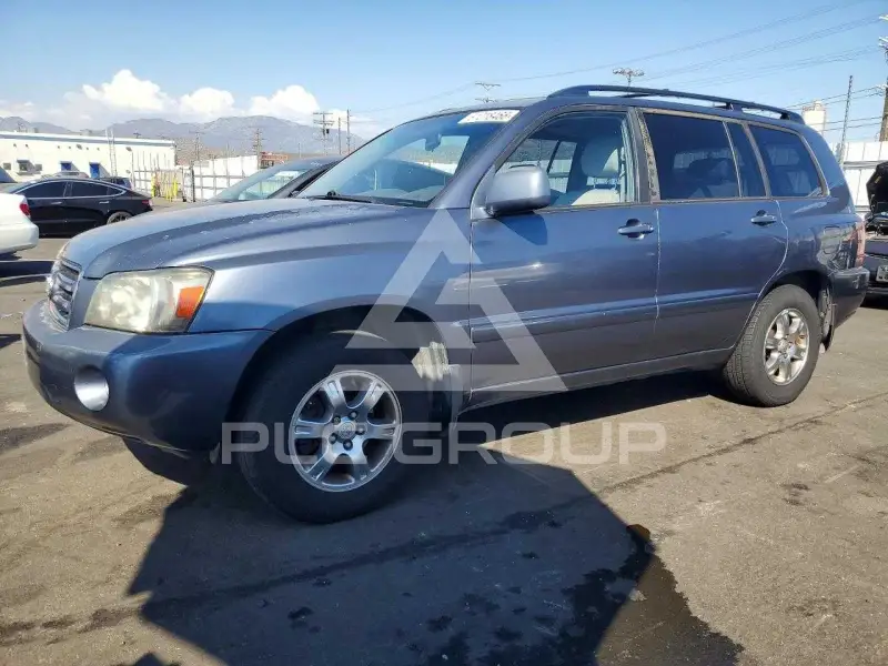 2004 Toyota Highlander фото