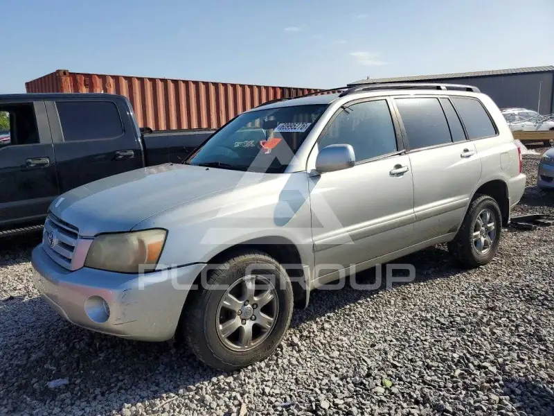 2004 Toyota Highlander фото