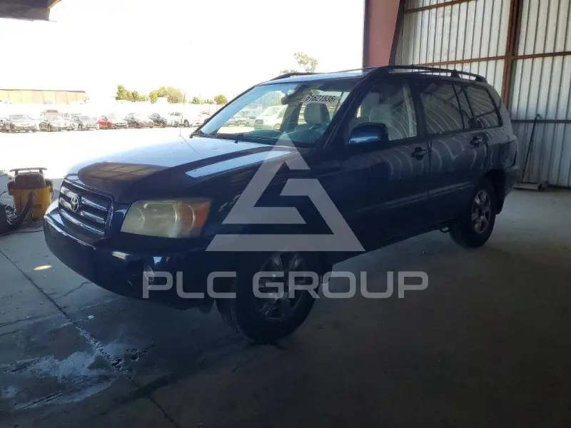 2004 Toyota Highlander photo