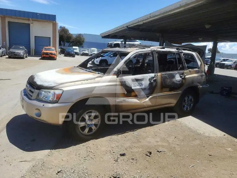 2004 Toyota Highlander фото