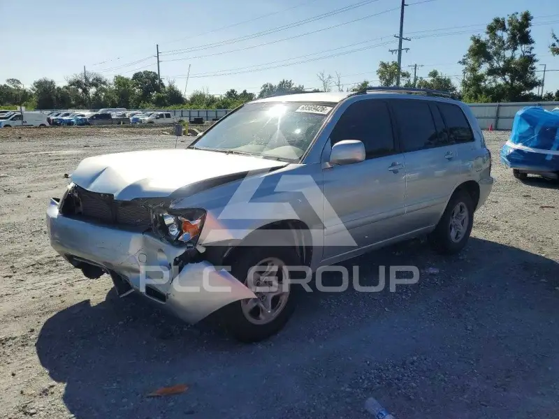 2004 Toyota Highlander фото
