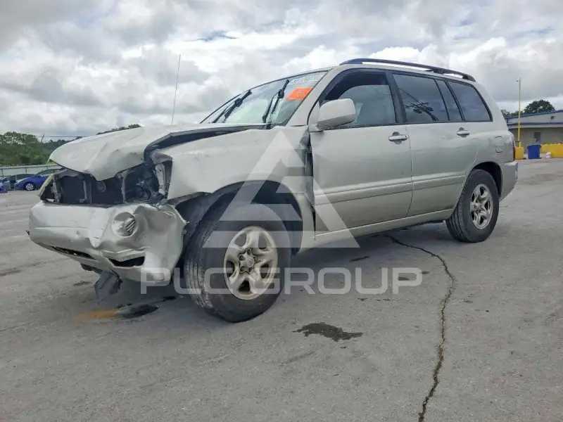 2004 Toyota Highlander фото