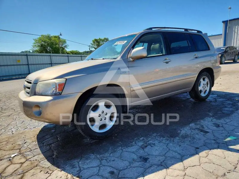 2004 Toyota Highlander фото