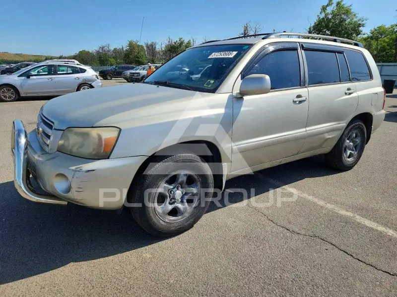 2004 Toyota Highlander фото
