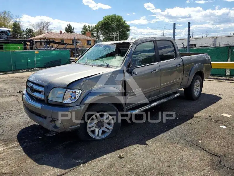 2004 Toyota TUNDRA photo