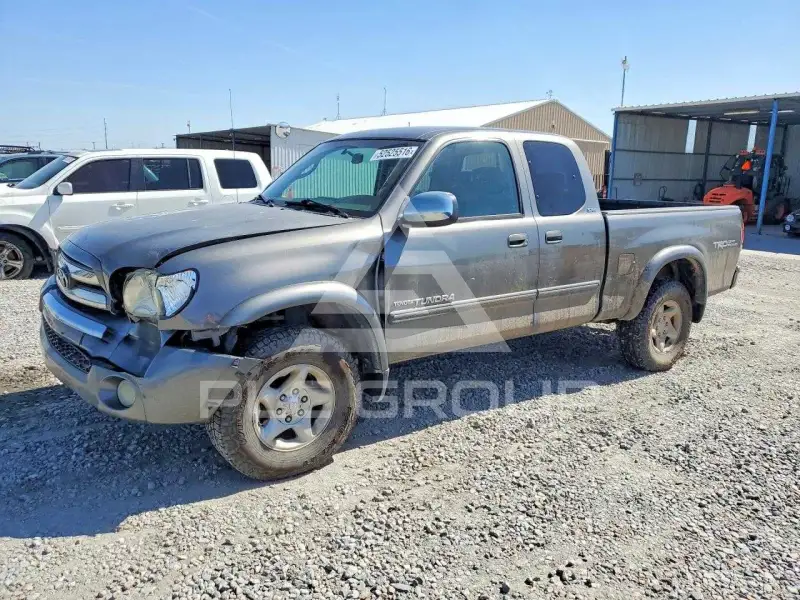 2004 Toyota TUNDRA фото