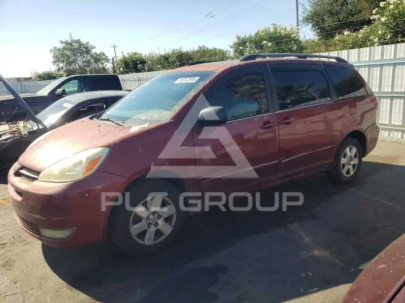 2004 Toyota SIENNA фото