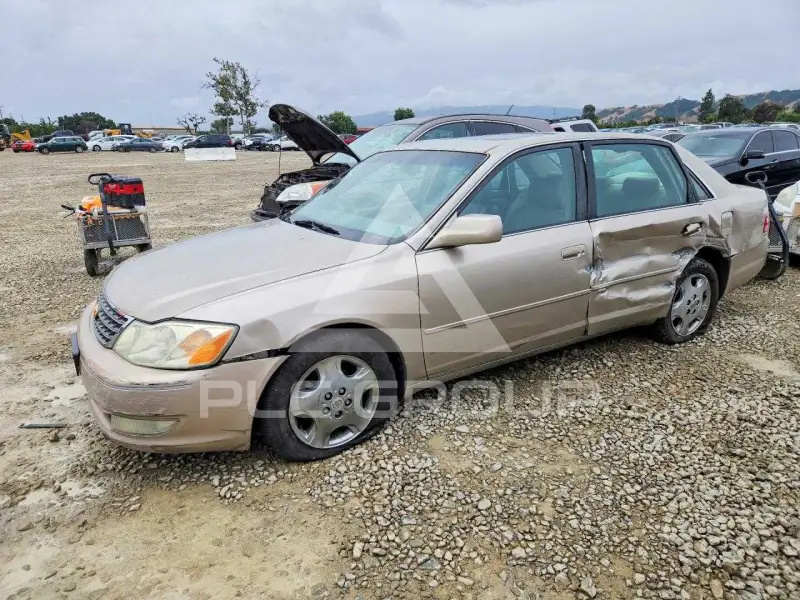 2004 Toyota AVALON фото