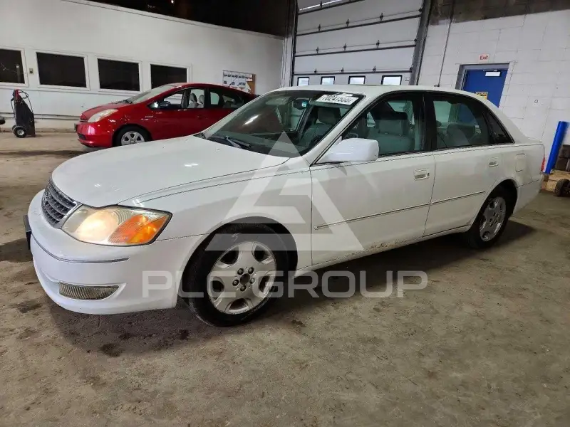 2004 Toyota AVALON фото