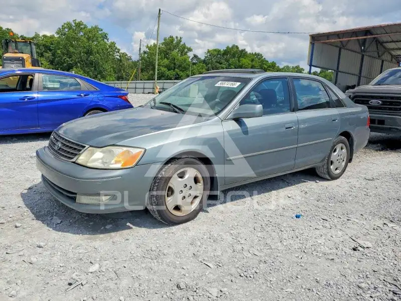 2004 Toyota AVALON photo