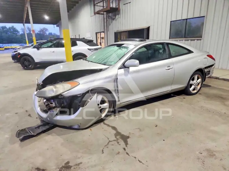 2004 Toyota CAMRY фото