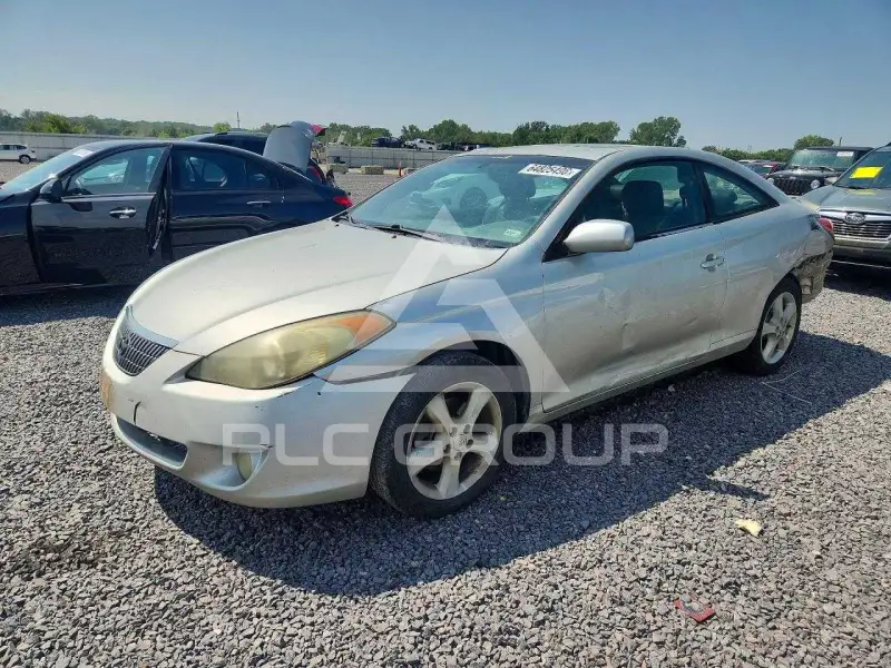 2004 Toyota CAMRY фото