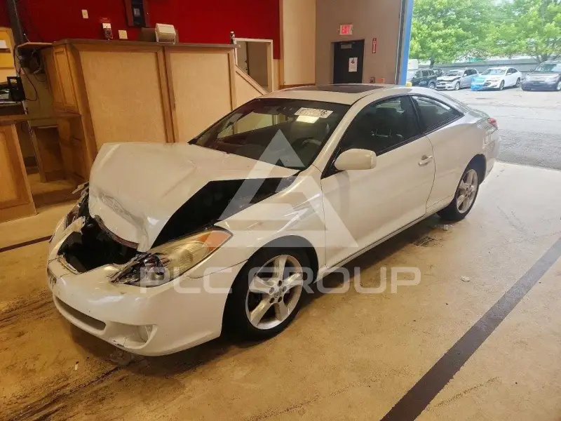 2004 Toyota CAMRY фото
