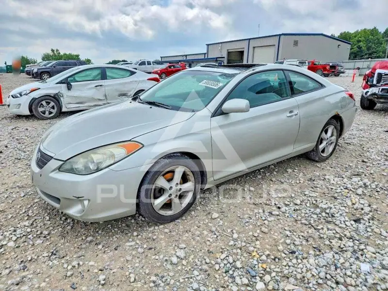 2004 Toyota CAMRY фото
