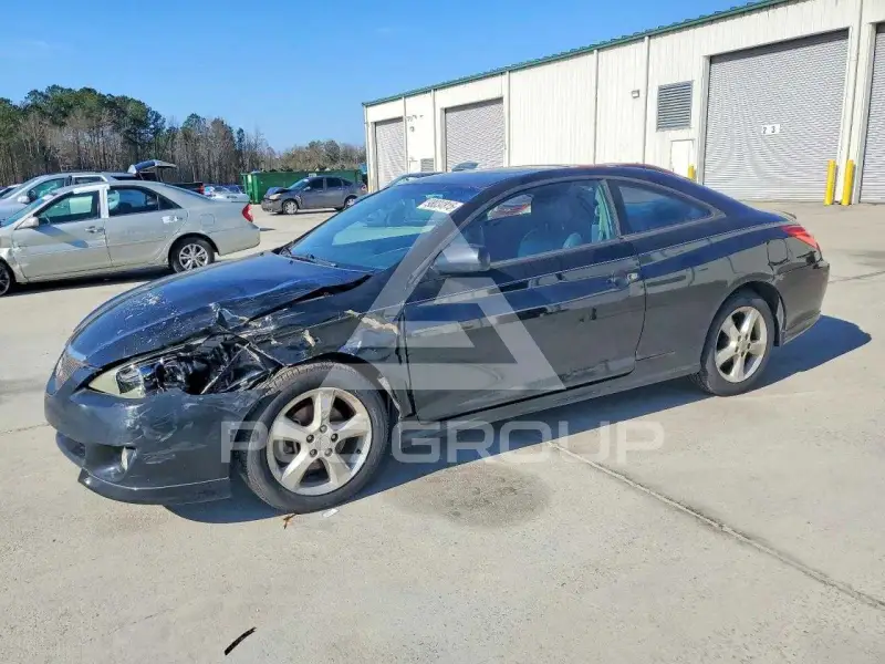 2004 Toyota CAMRY photo