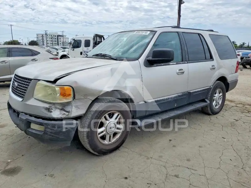 2004 Ford EXPEDITION photo