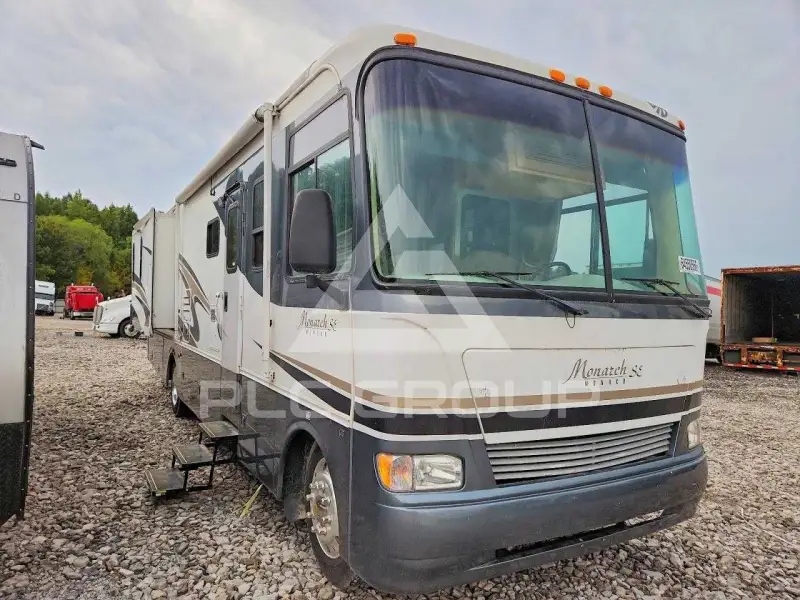 2004 Ford F-550 photo