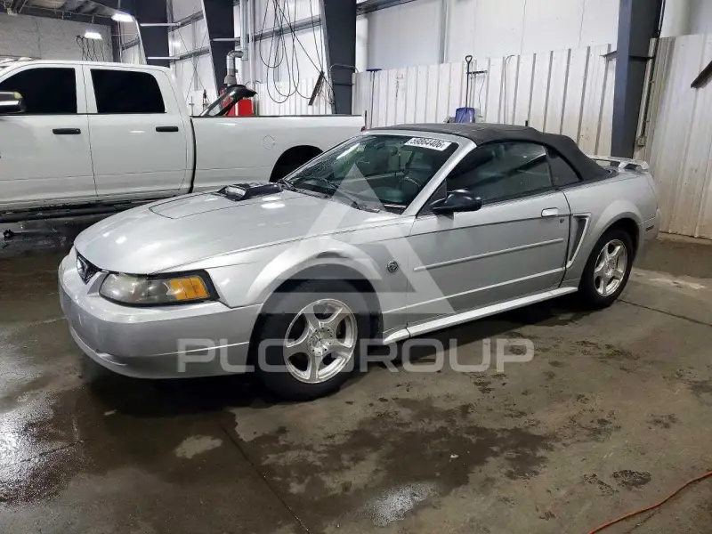 2004 Ford MUSTANG фото