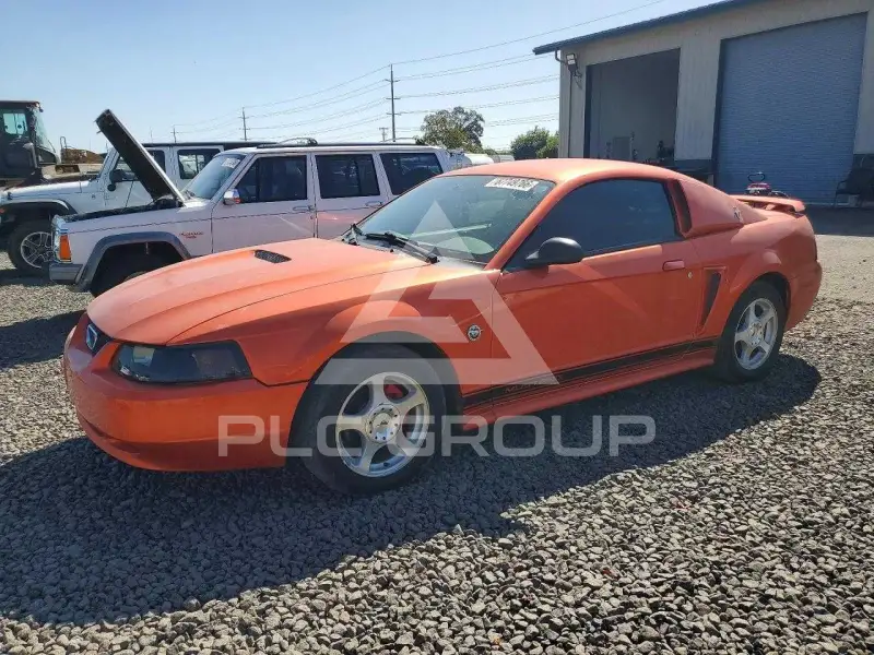 2004 Ford MUSTANG photo