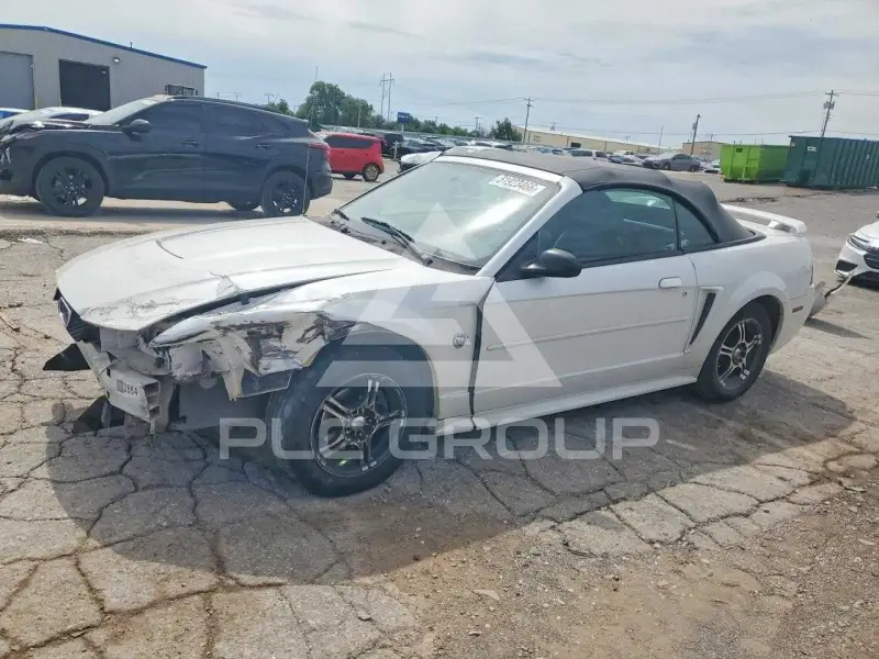 2004 Ford MUSTANG фото