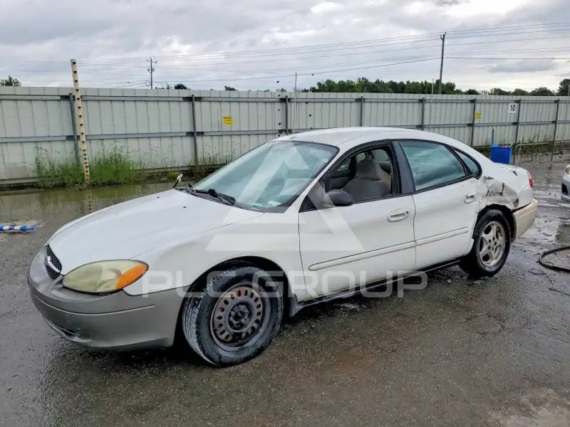 2004 Ford TAURUS photo