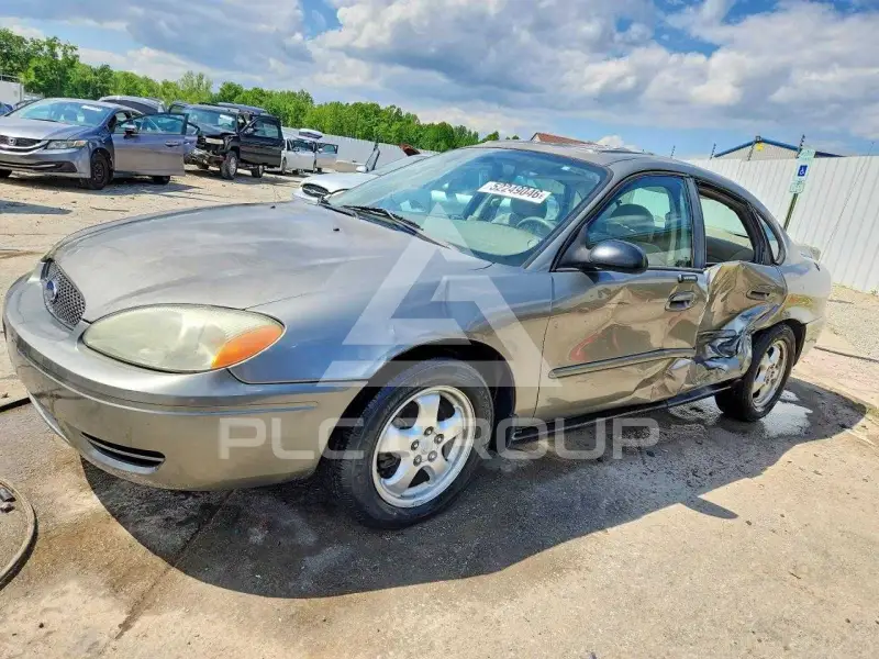 2004 Ford TAURUS photo