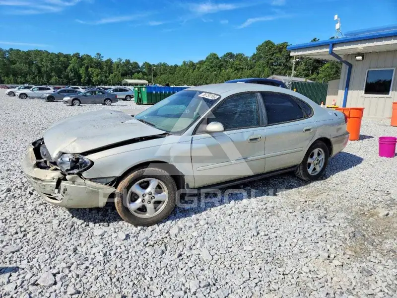 2004 Ford TAURUS фото