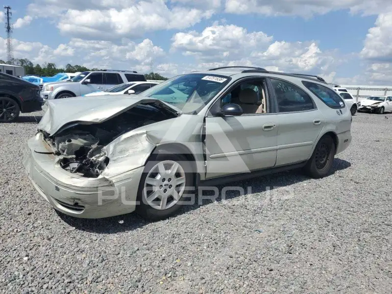 2004 Ford TAURUS photo