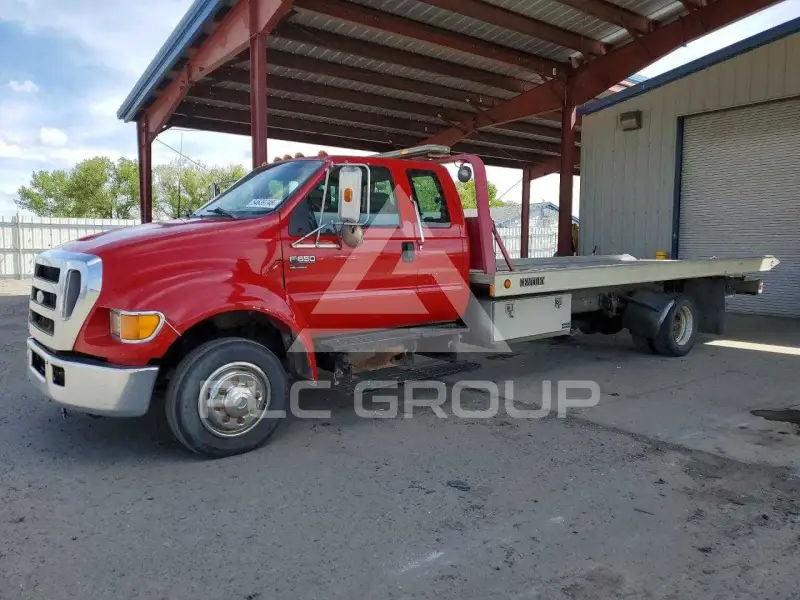 2004 Ford F-650 photo