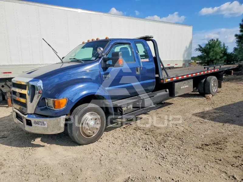 2004 Ford F-650 фото