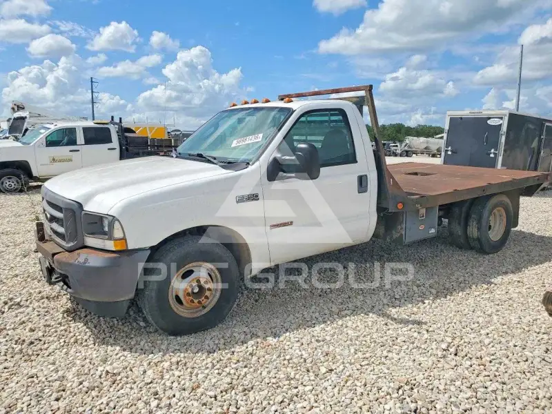 2004 Ford F-350 photo