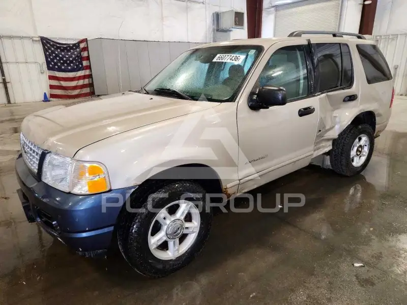 2004 Ford EXPLORER photo