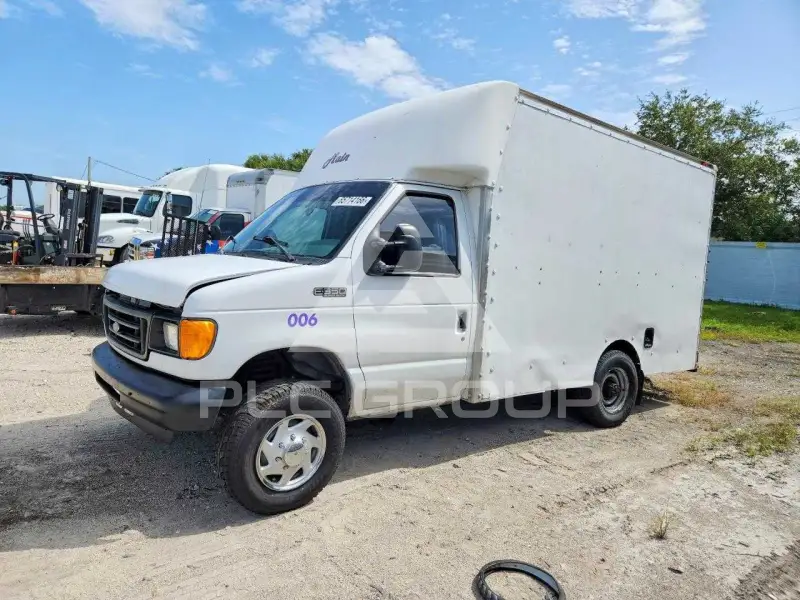 2004 Ford ECONOLINE фото