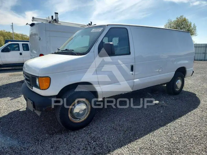 2004 Ford ECONOLINE фото
