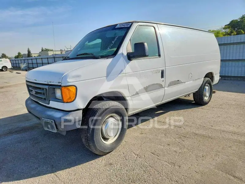 2004 Ford ECONOLINE photo