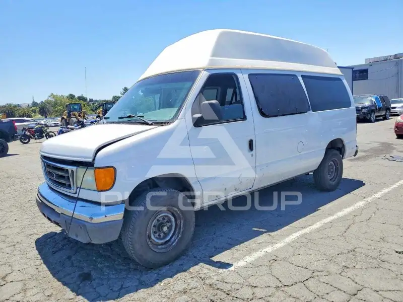 2004 Ford ECONOLINE фото